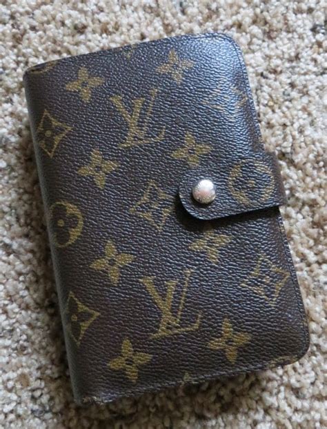 old lv wallet